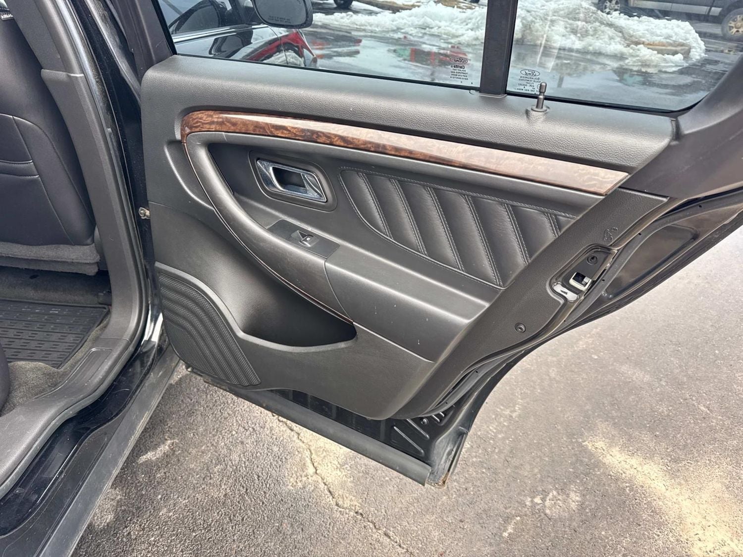 2018 Ford Taurus Limited