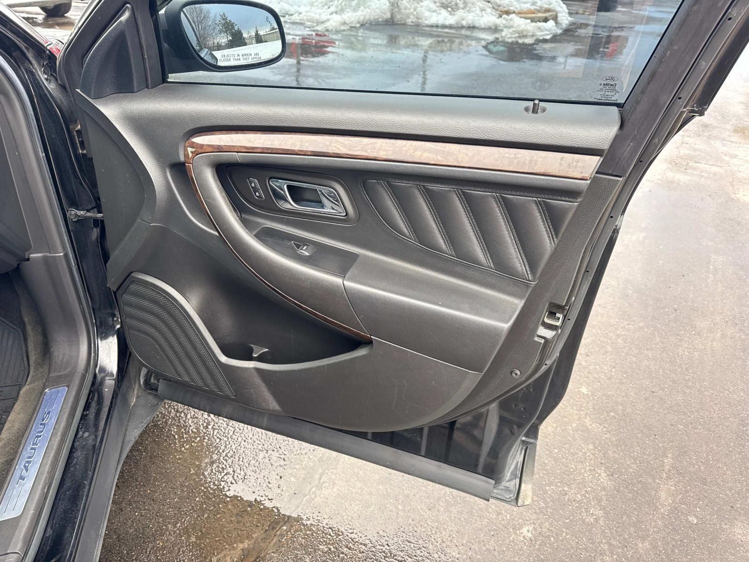 2018 Ford Taurus Limited