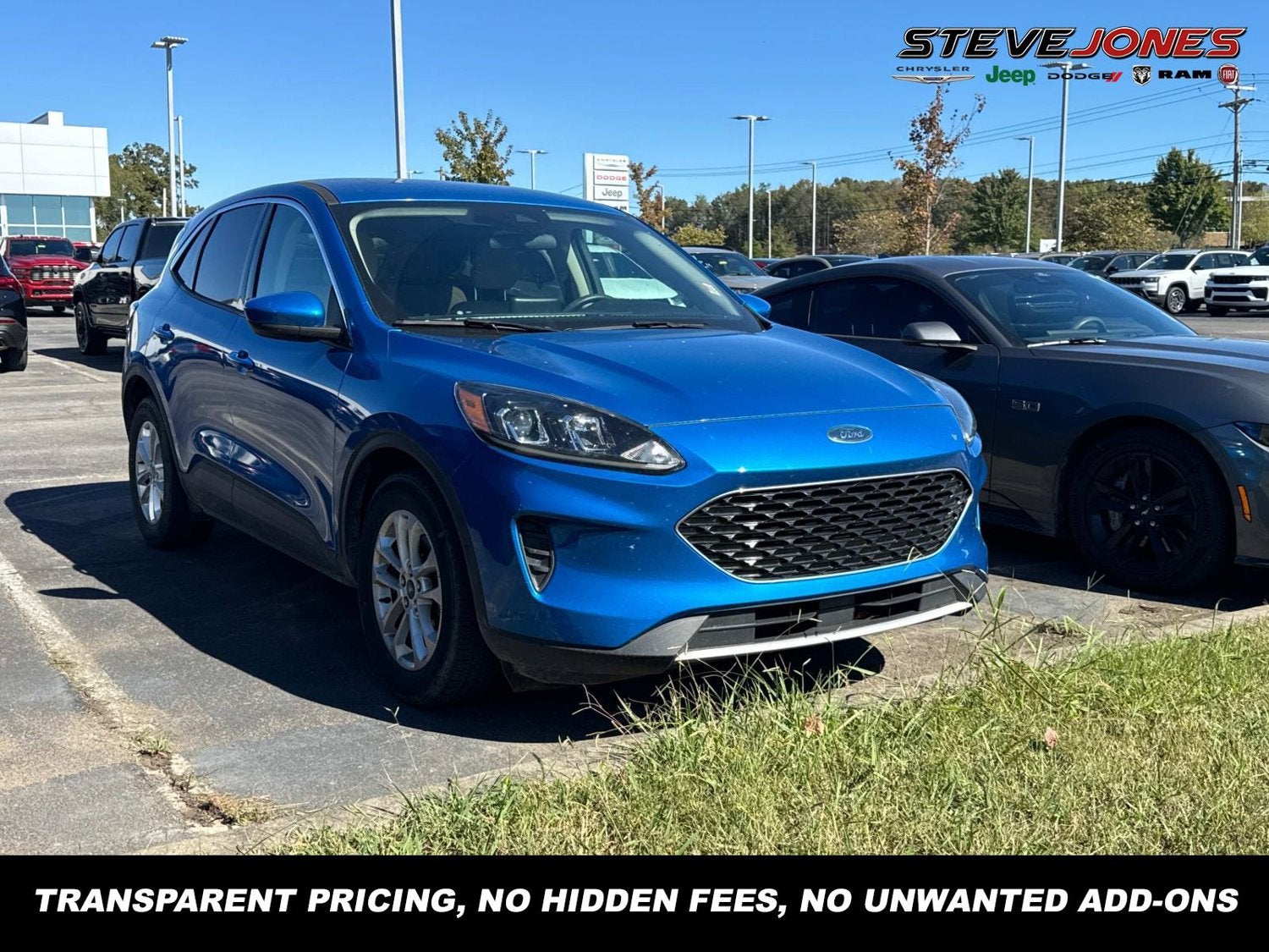 2020 Ford Escape SE