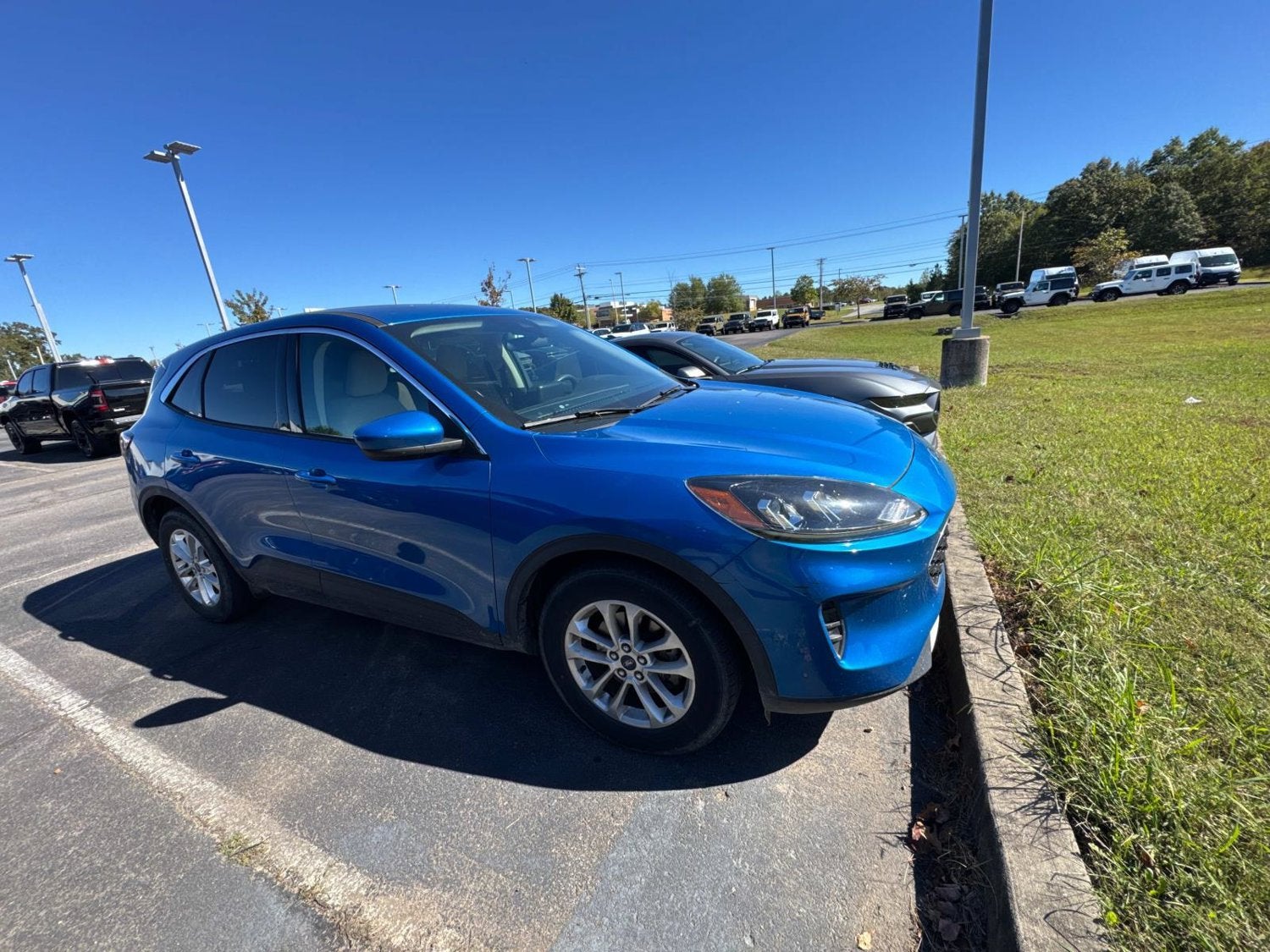 2020 Ford Escape SE