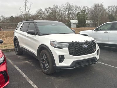 2025 Ford Explorer ST