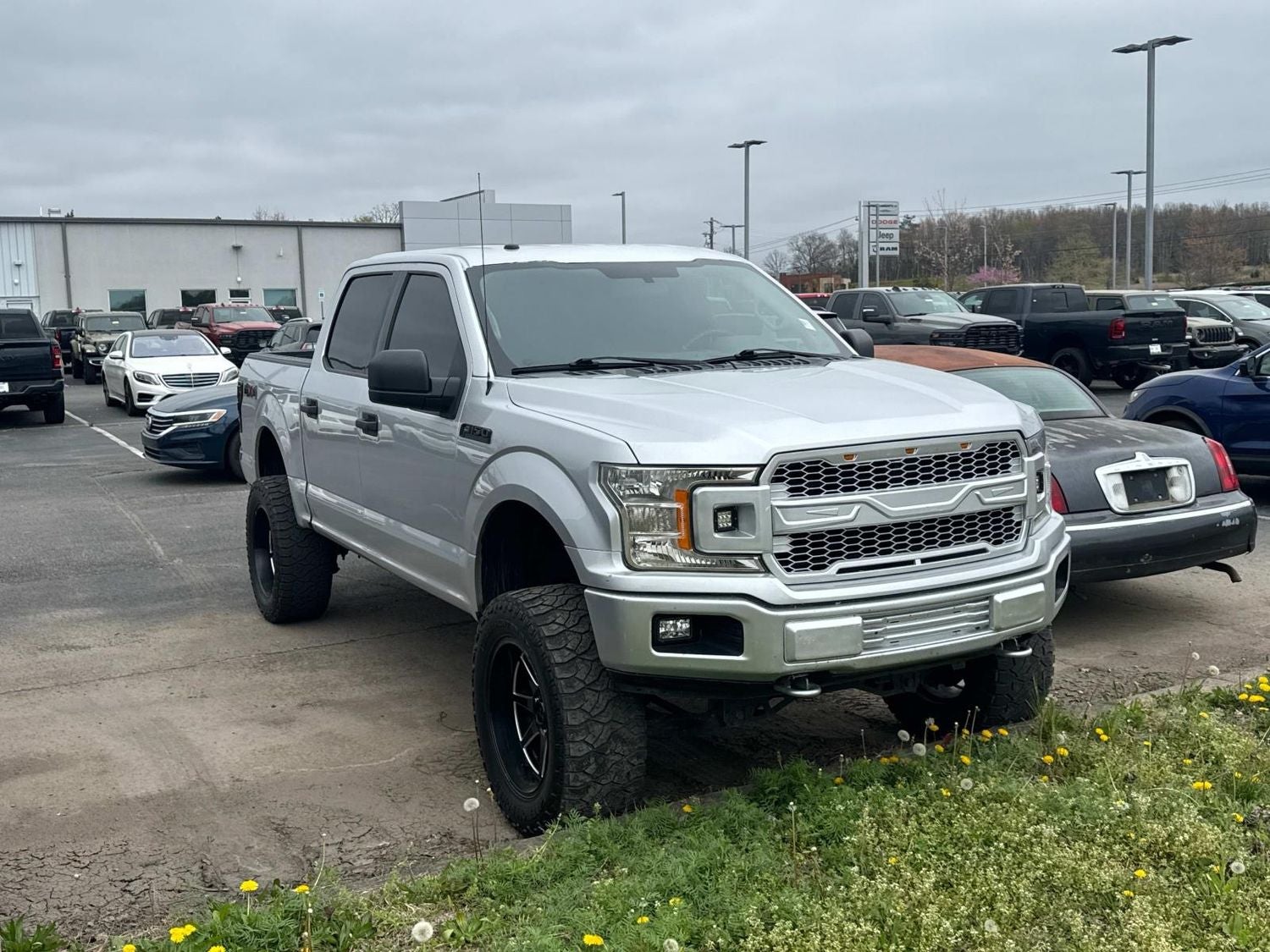 Used 2018 Ford F-150 XLT with VIN 1FTEW1E56JFD15432 for sale in Dickson, TN