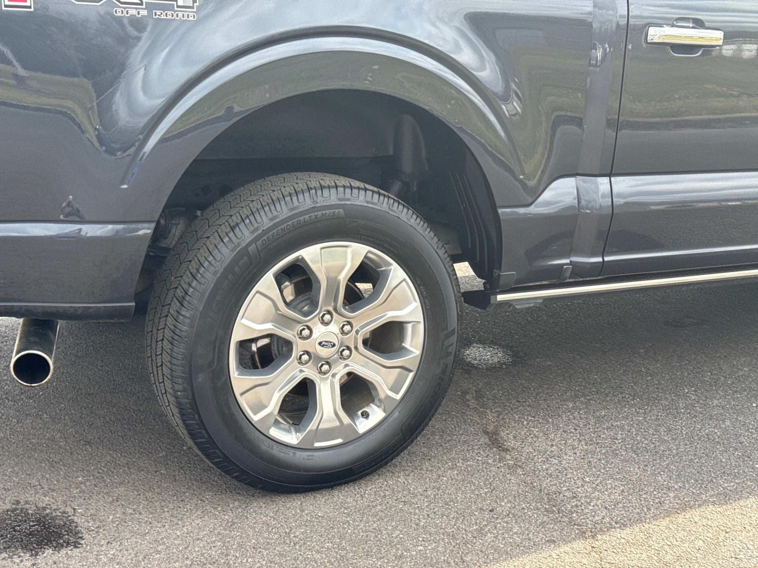 2022 Ford F-150 Platinum
