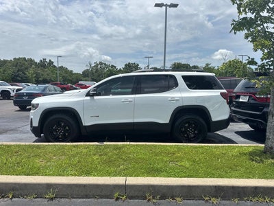 2023 GMC Acadia AT4