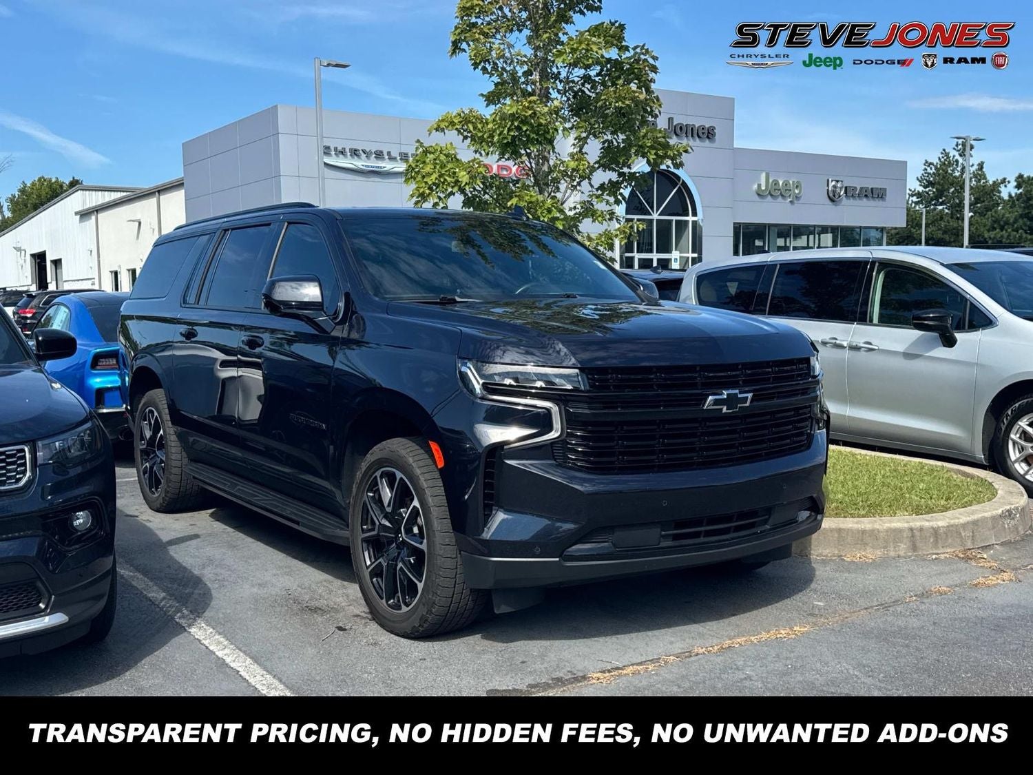 2023 Chevrolet Suburban RST