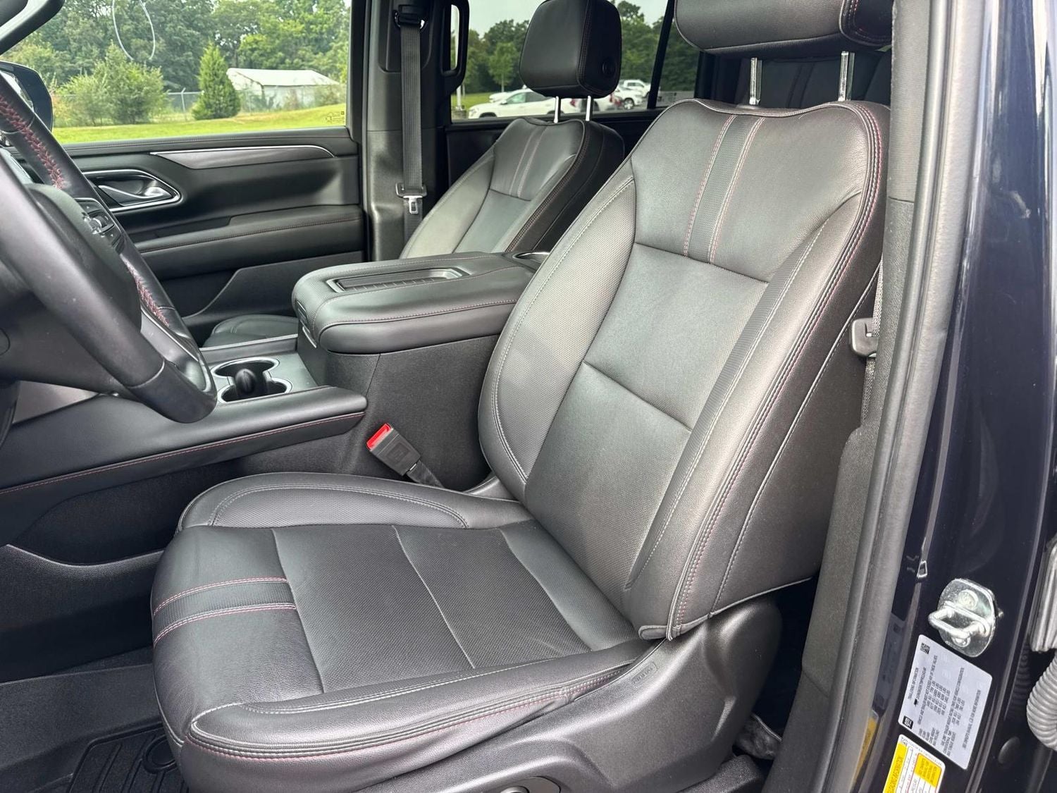 2023 Chevrolet Suburban RST
