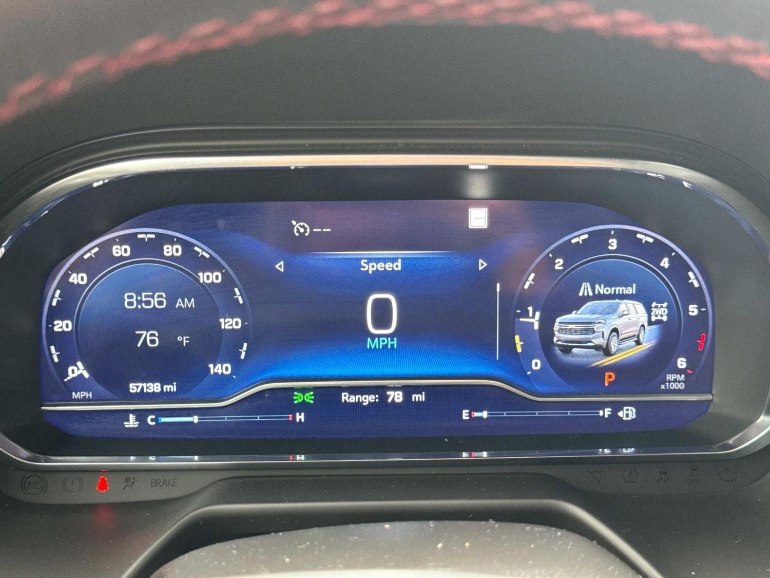 2023 Chevrolet Suburban RST