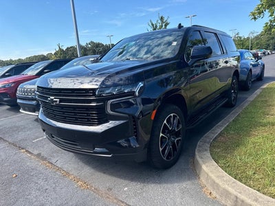 2023 Chevrolet Suburban RST