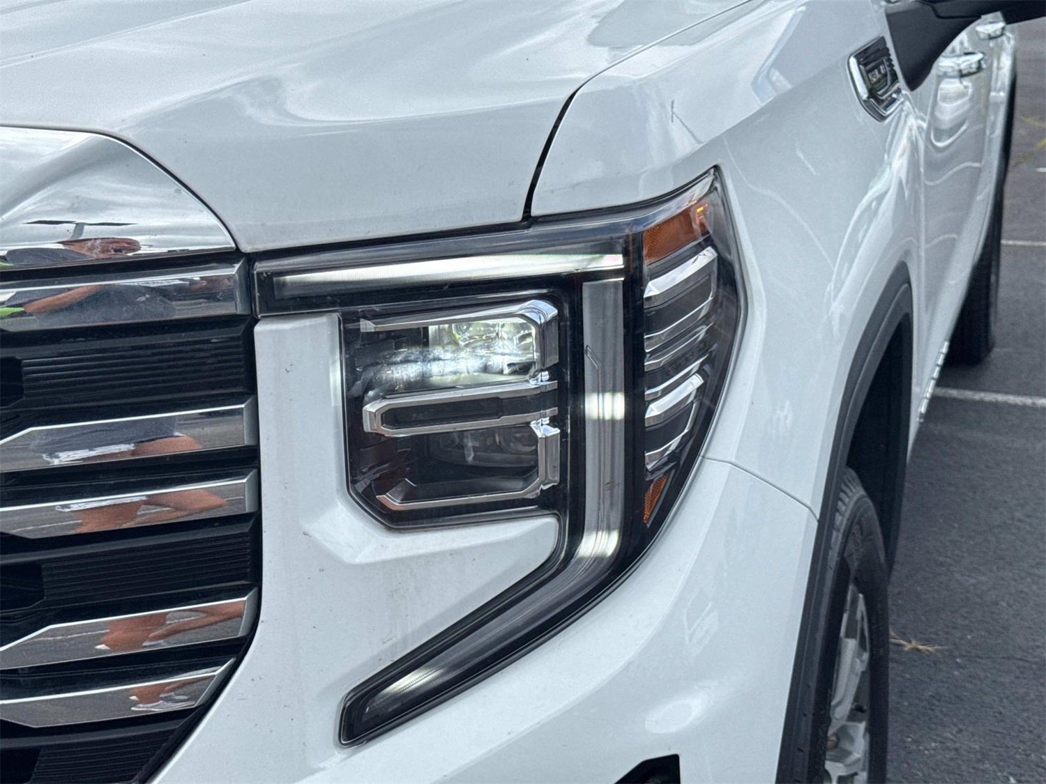 2025 GMC Sierra 1500 SLT