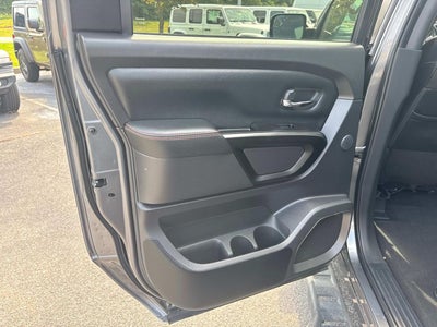 2024 Nissan Titan PRO-4X
