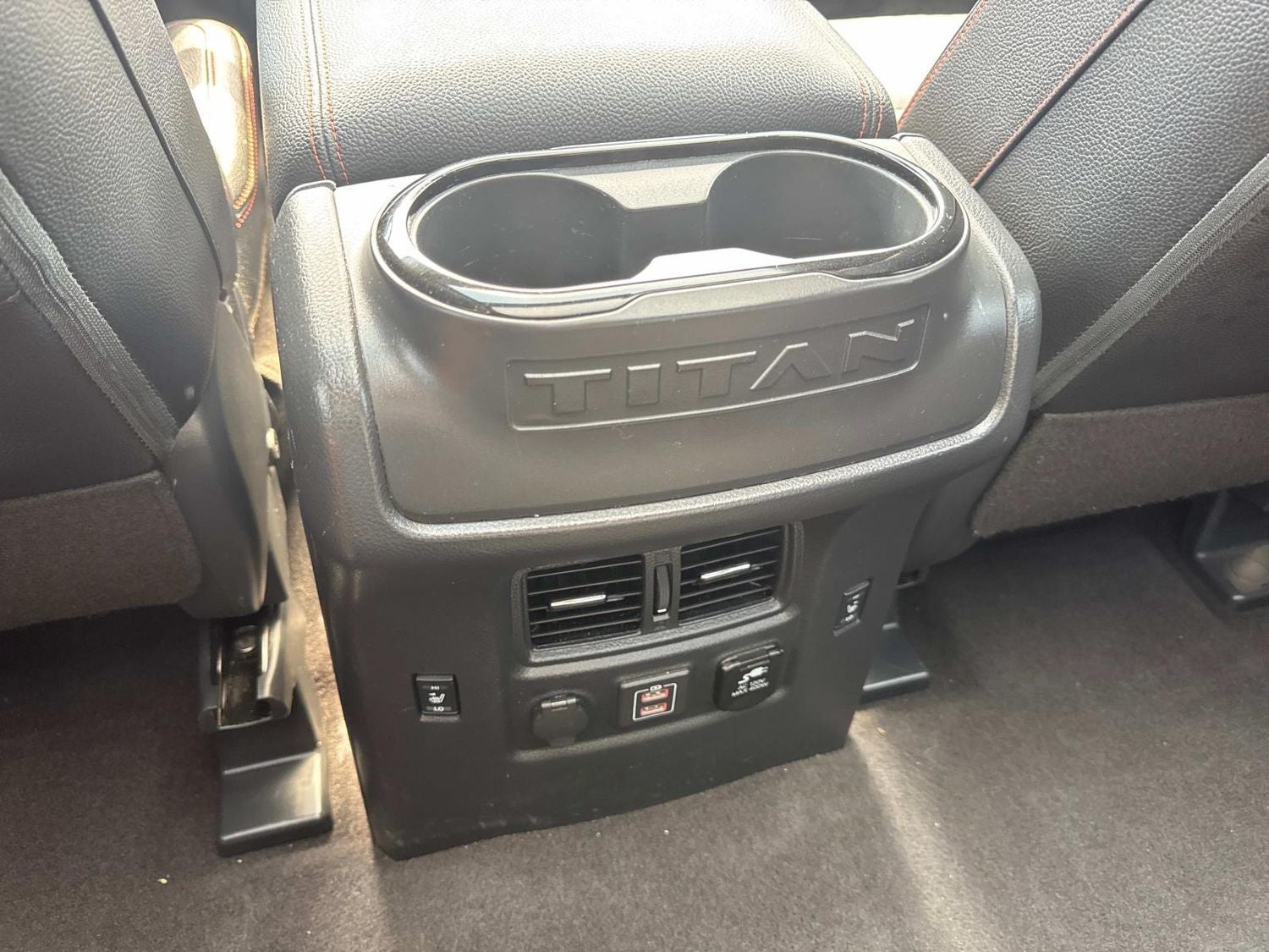 2024 Nissan Titan PRO-4X