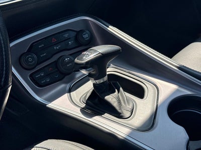 2022 Dodge Challenger SXT