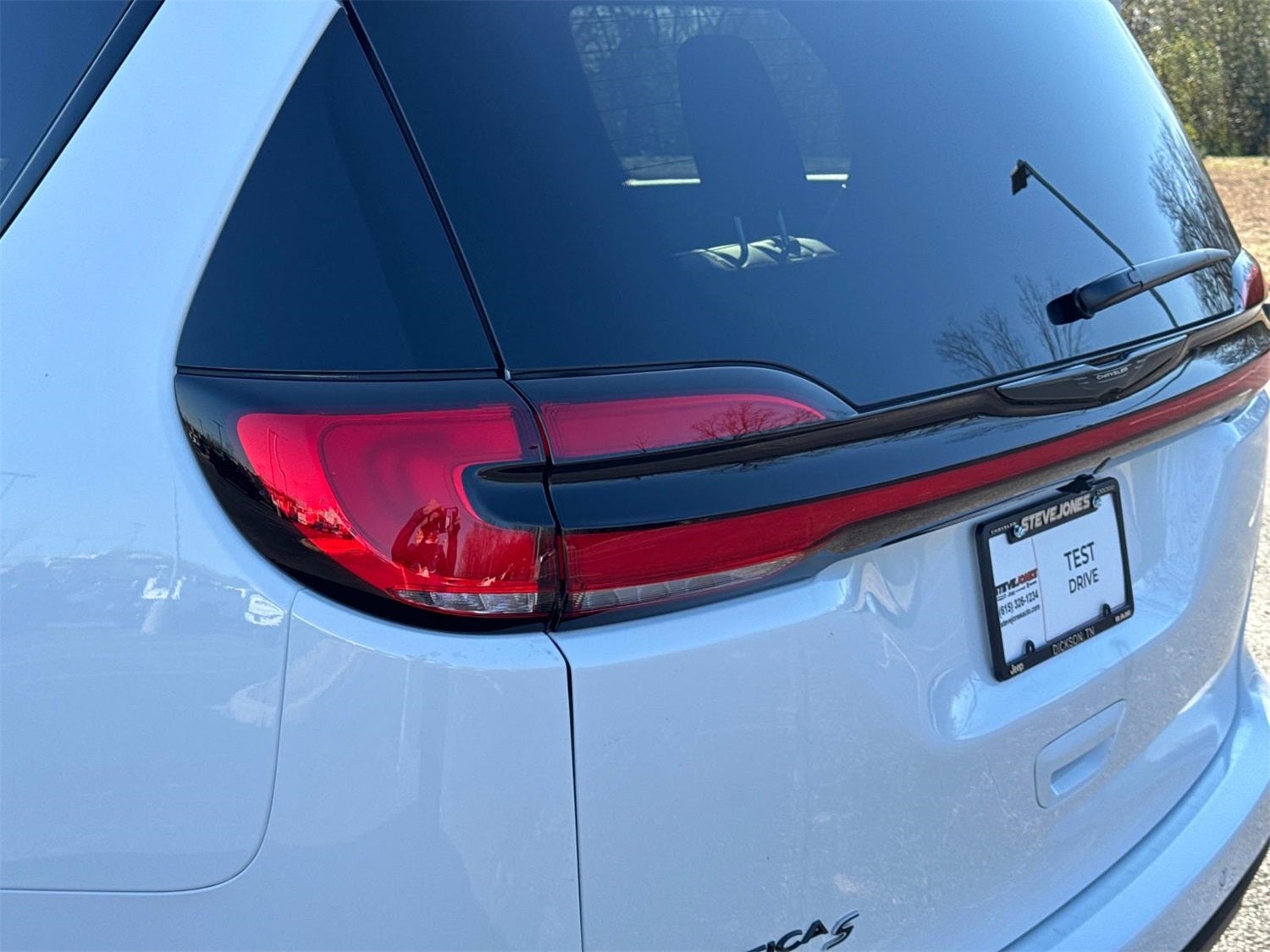 2026 Chrysler Pacifica Select