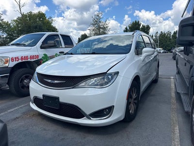 2019 Chrysler Pacifica Touring L