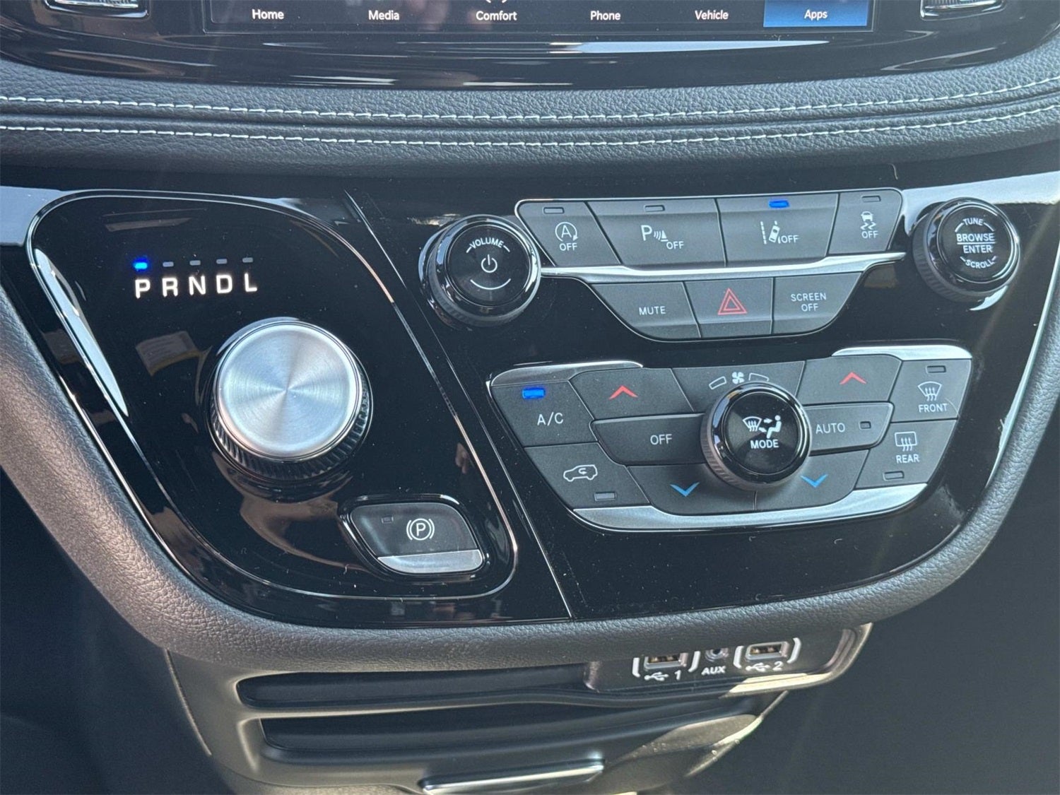 2025 Chrysler Pacifica Select