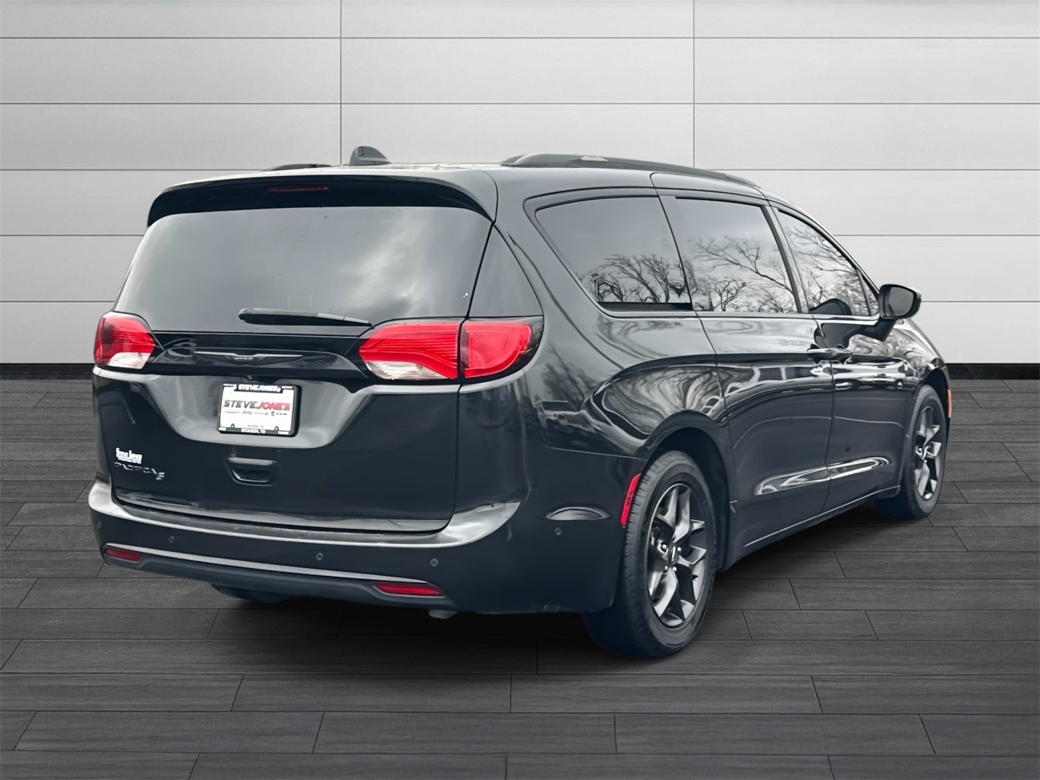 2018 Chrysler Pacifica Touring L Plus