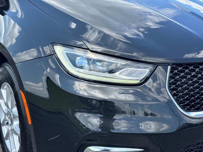 2023 Chrysler Pacifica Touring