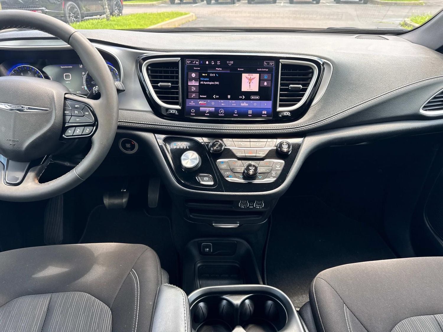 2023 Chrysler Pacifica Touring