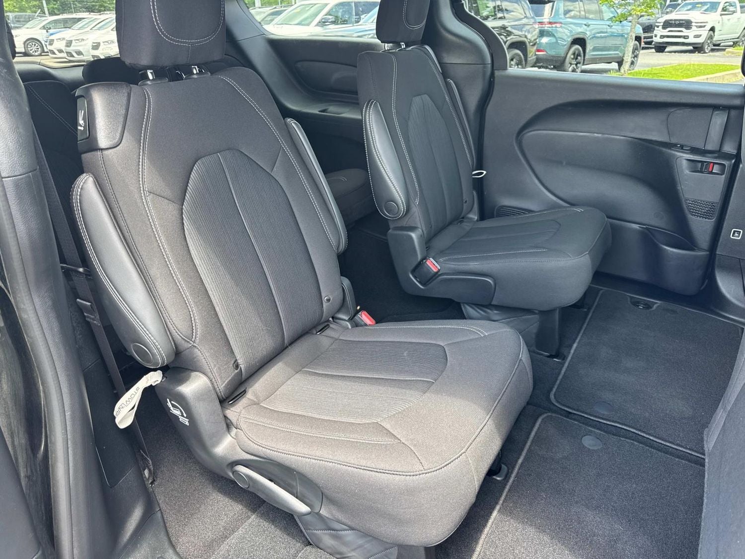 2023 Chrysler Pacifica Touring