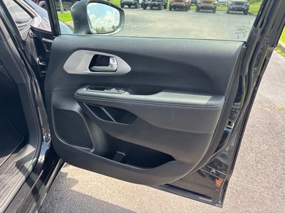 2023 Chrysler Pacifica Touring