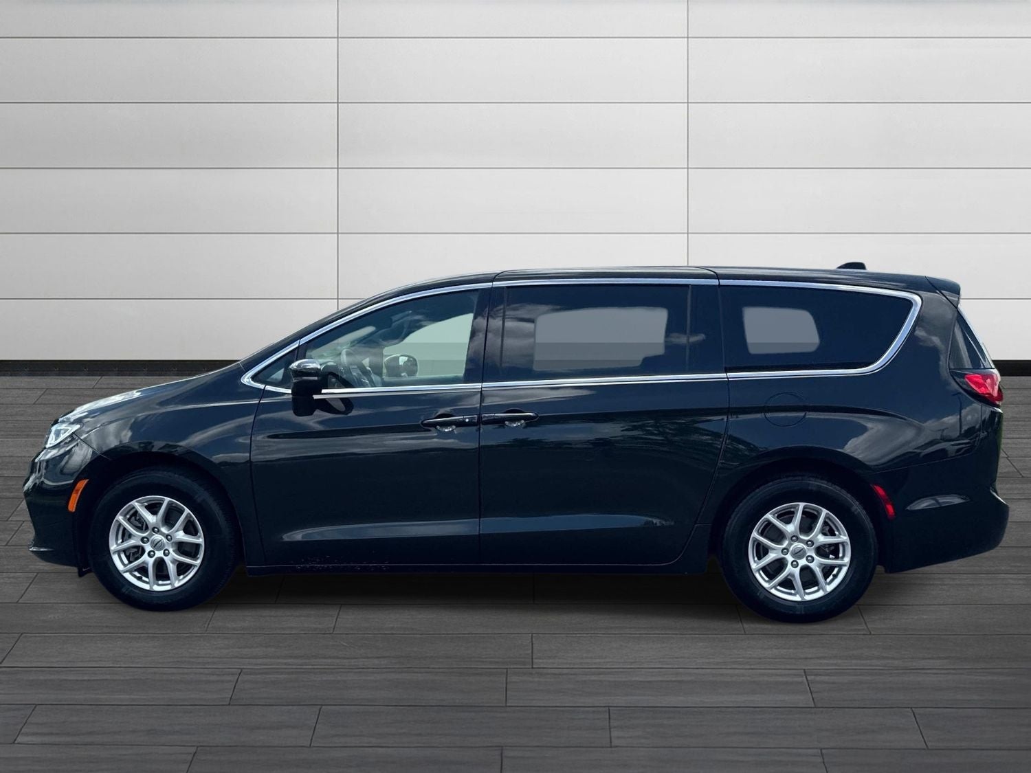 2023 Chrysler Pacifica Touring