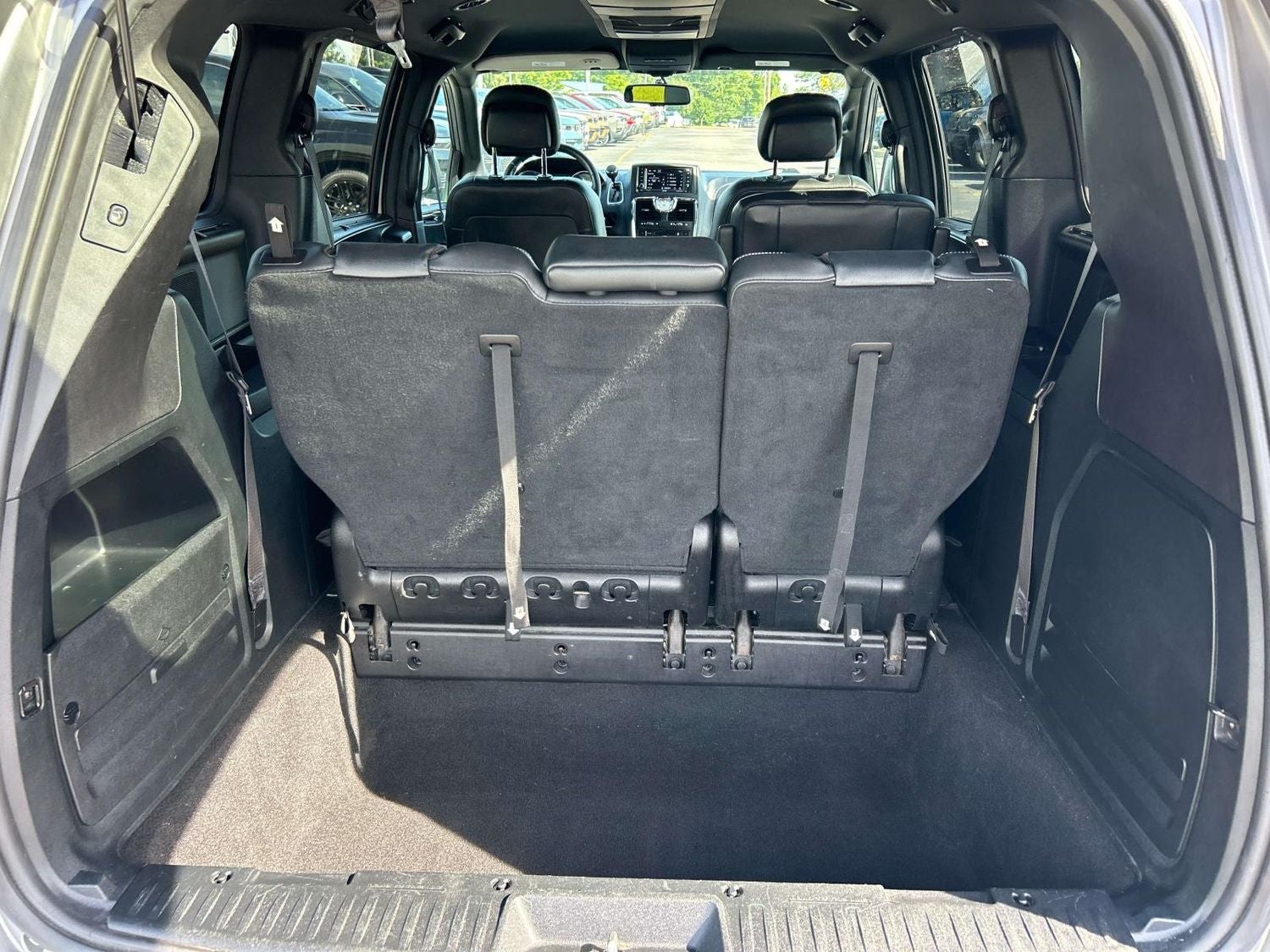 2016 Chrysler Town & Country S