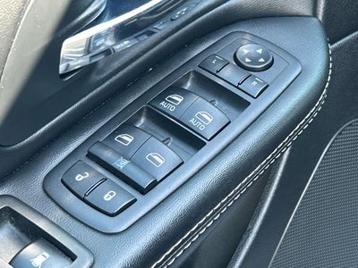 2016 Chrysler Town & Country S