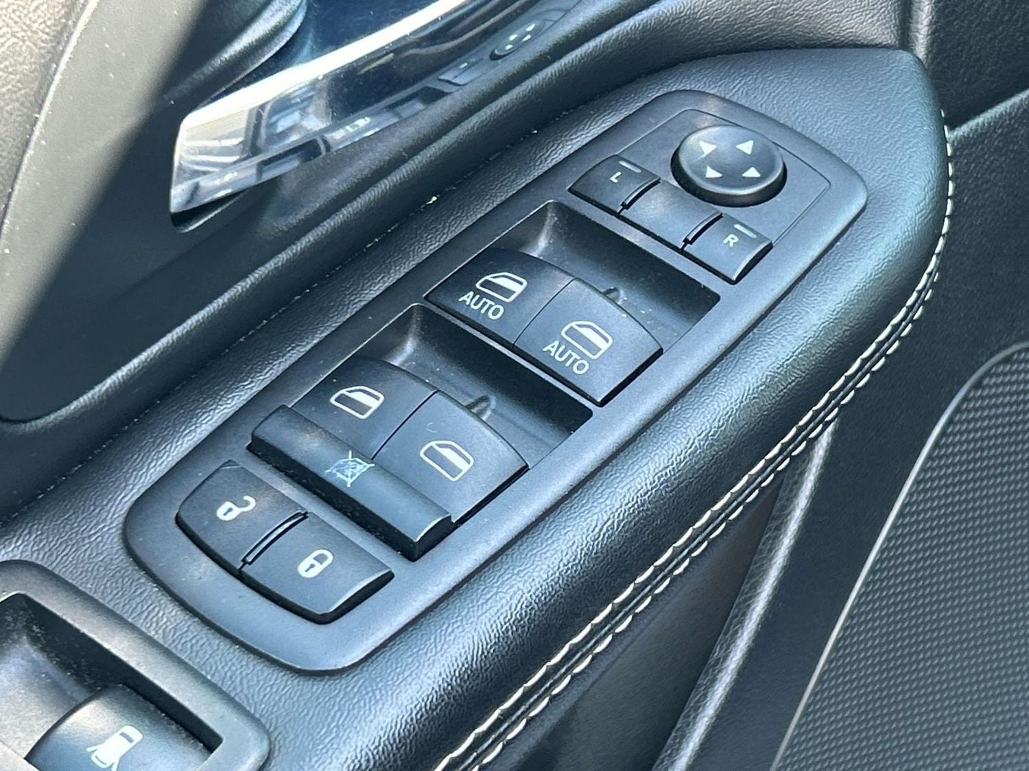 2016 Chrysler Town & Country S