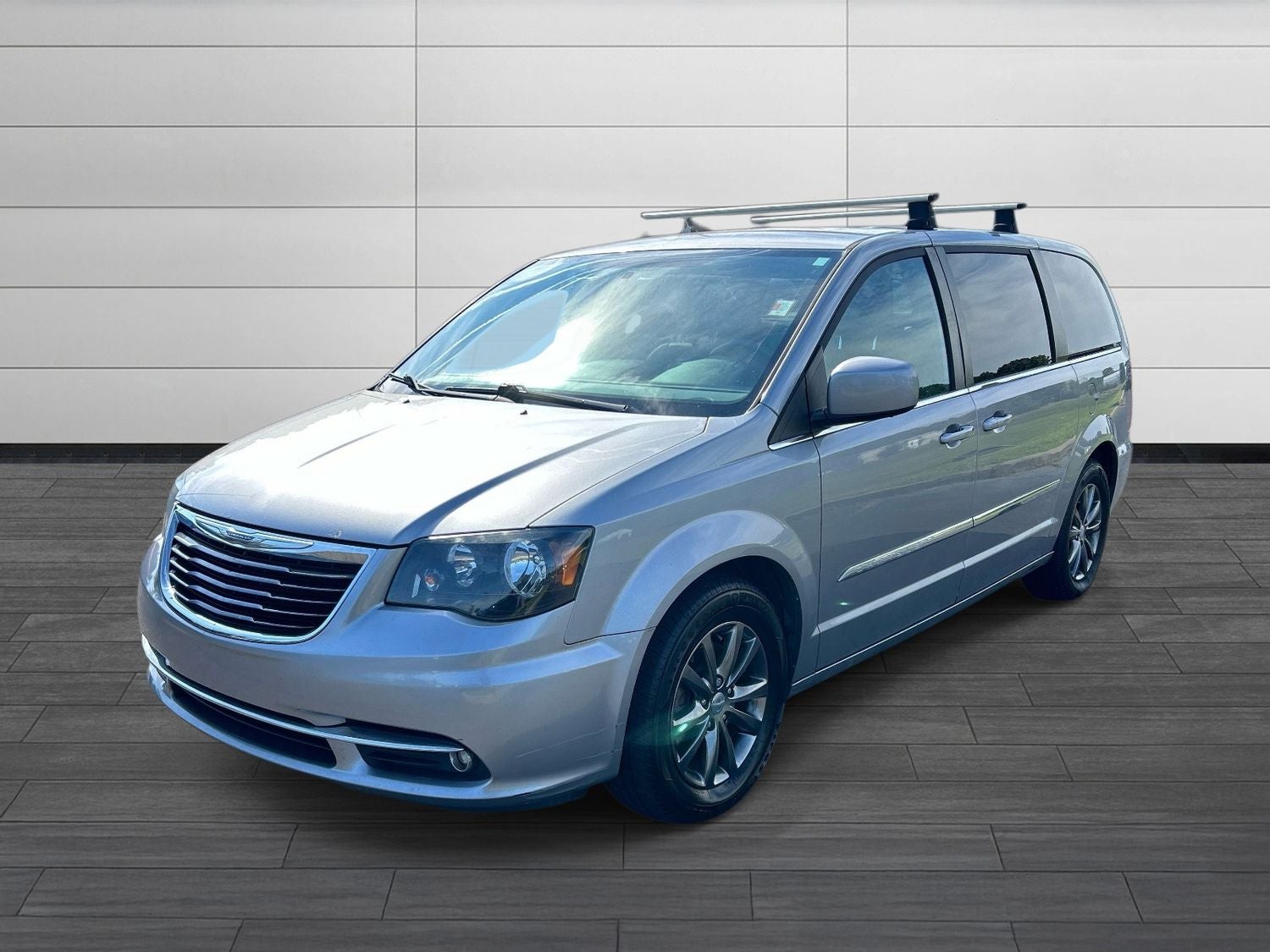 2016 Chrysler Town & Country S