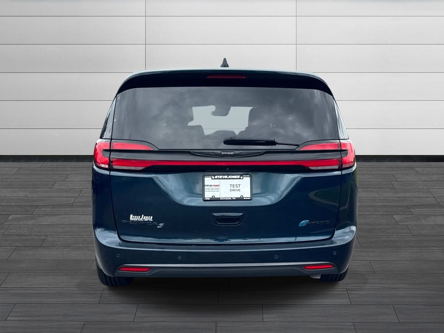 2023 Chrysler Pacifica Hybrid Touring L