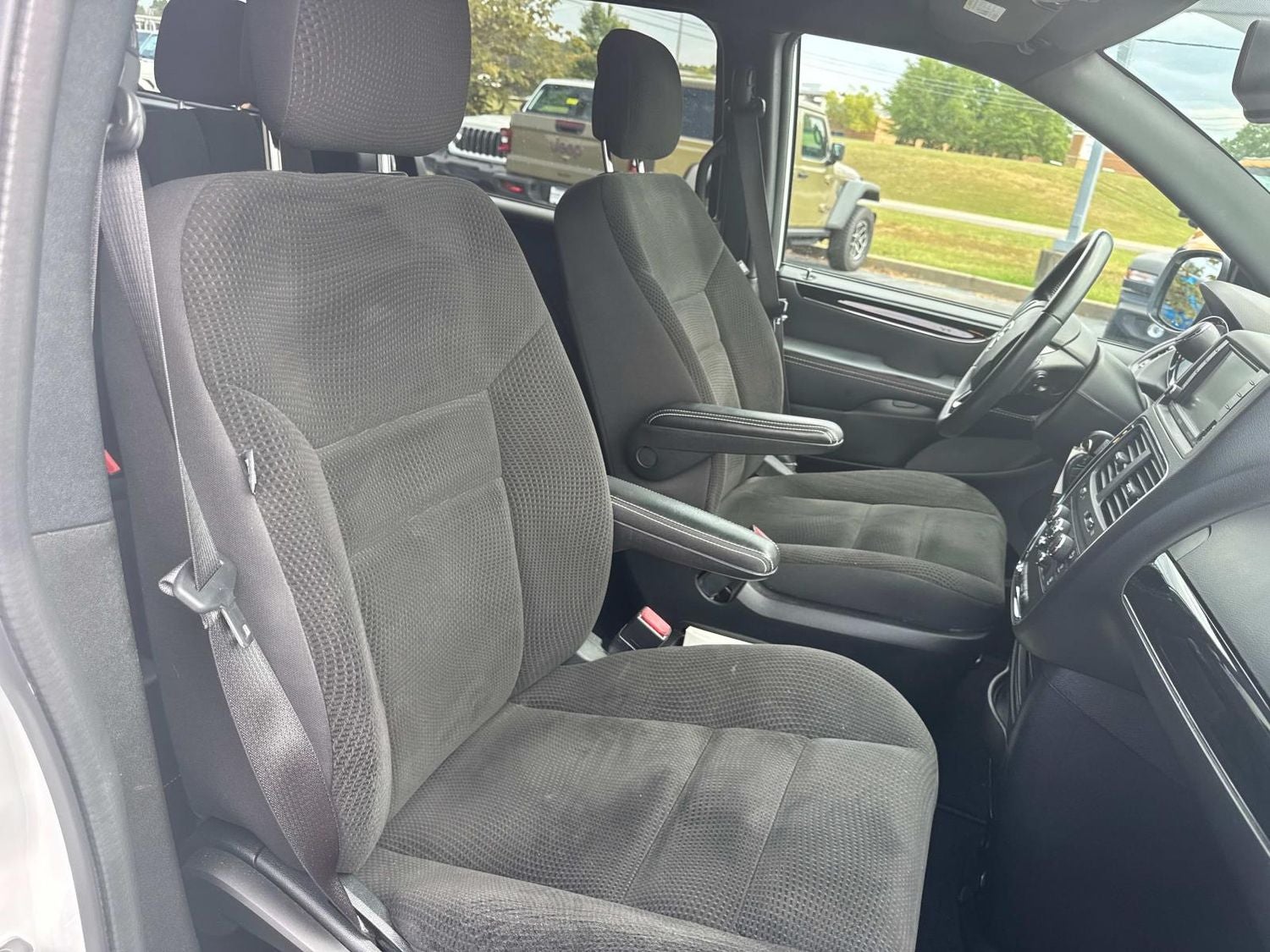 2017 Dodge Grand Caravan SE Plus