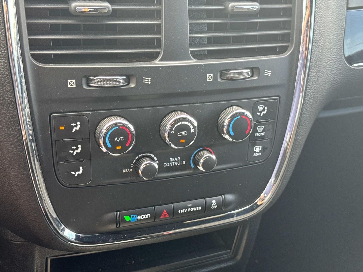 2017 Dodge Grand Caravan SE Plus