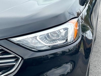 2020 Ford Edge SE