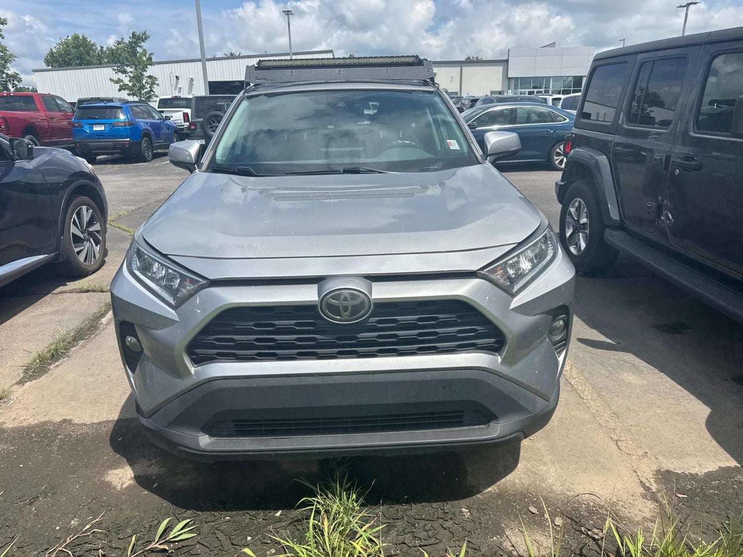 2020 Toyota RAV4 XLE
