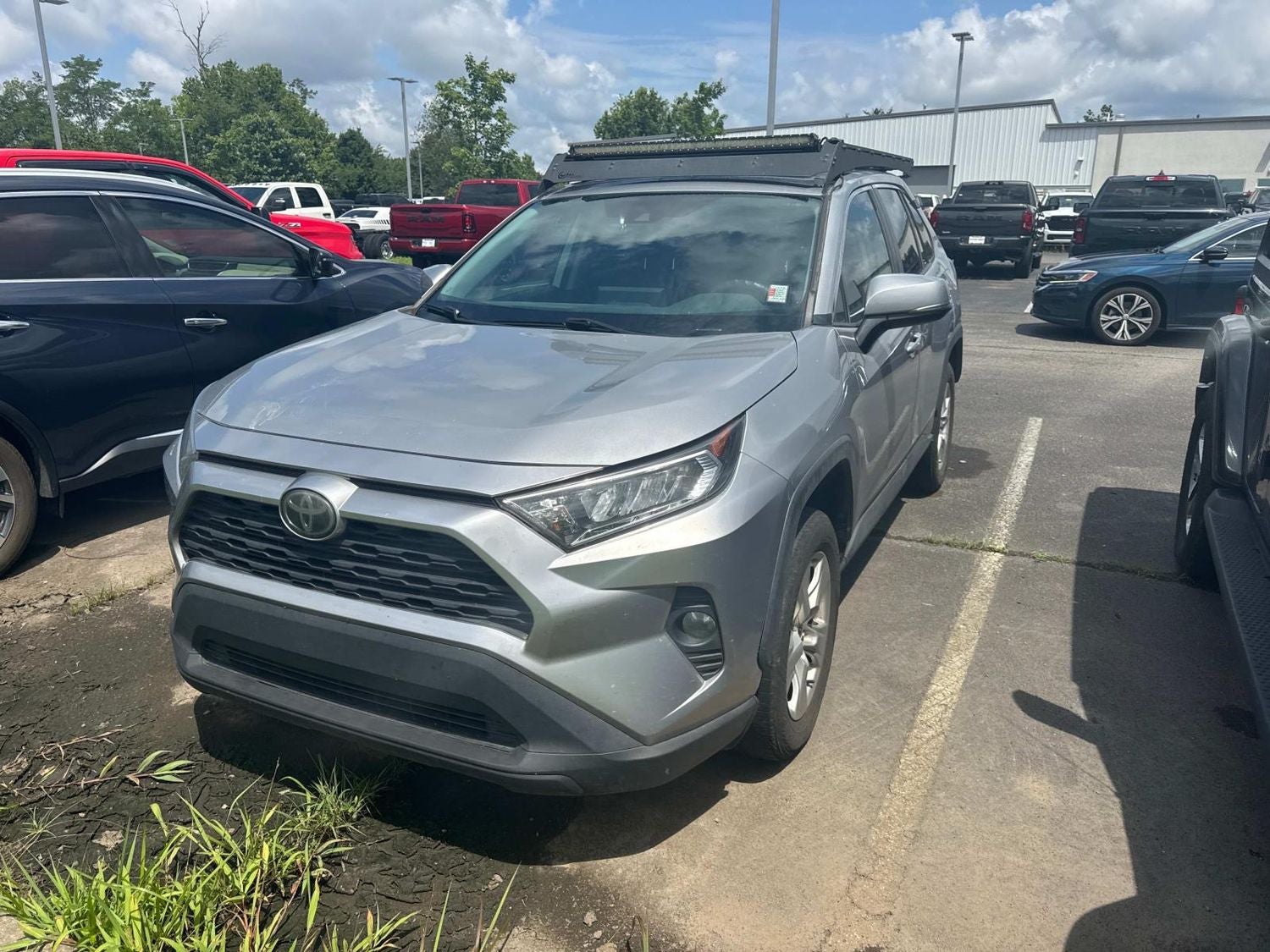2020 Toyota RAV4 XLE