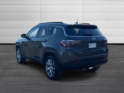 2023 Jeep Compass Latitude Lux