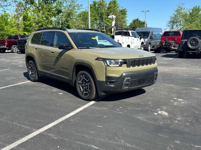 2026 Jeep Cherokee Laredo