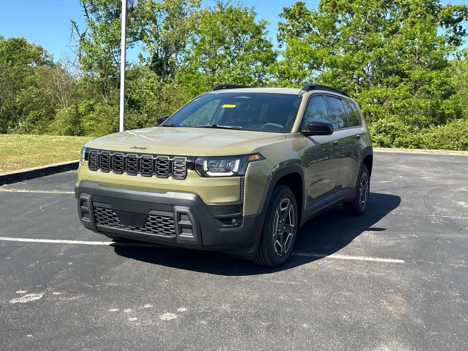 2026 Jeep Cherokee Laredo