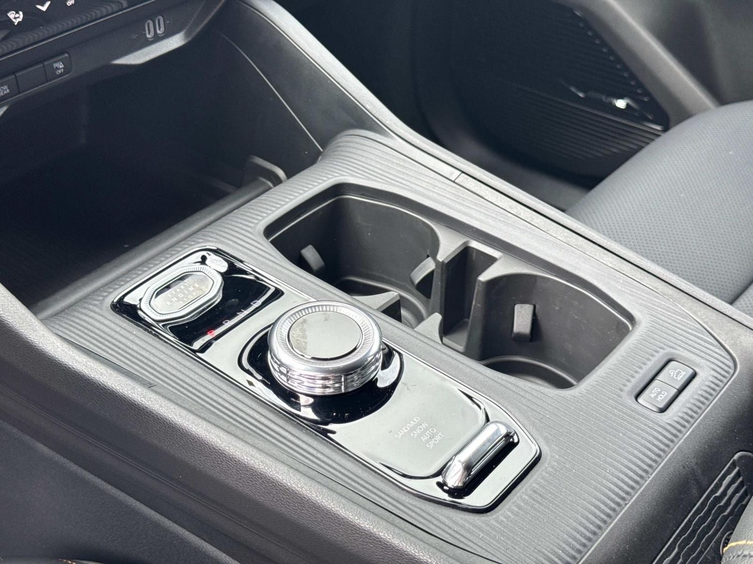 2026 Jeep Cherokee Base