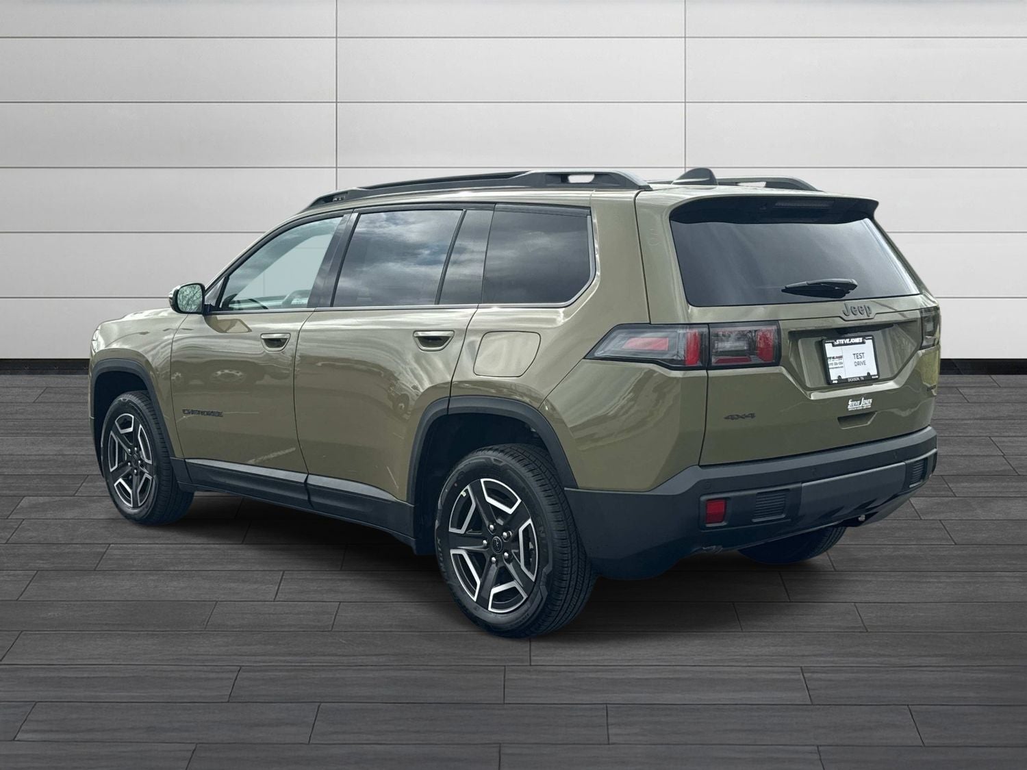 2026 Jeep Cherokee Laredo