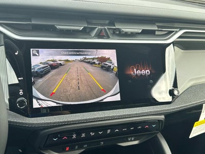 2026 Jeep Cherokee Laredo