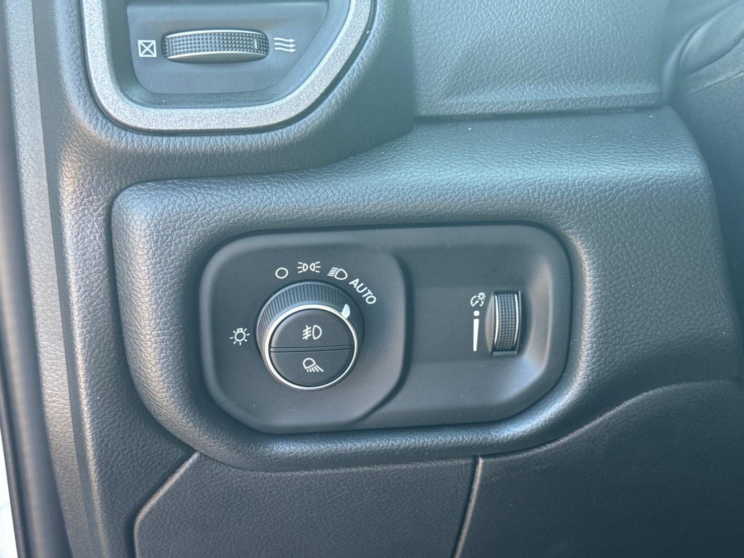 2027 RAM 2500 Tradesman