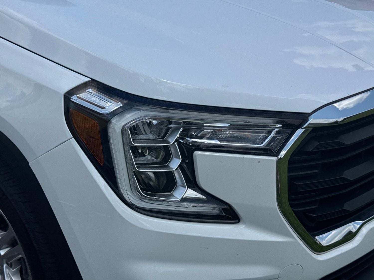 2022 GMC Terrain SLE