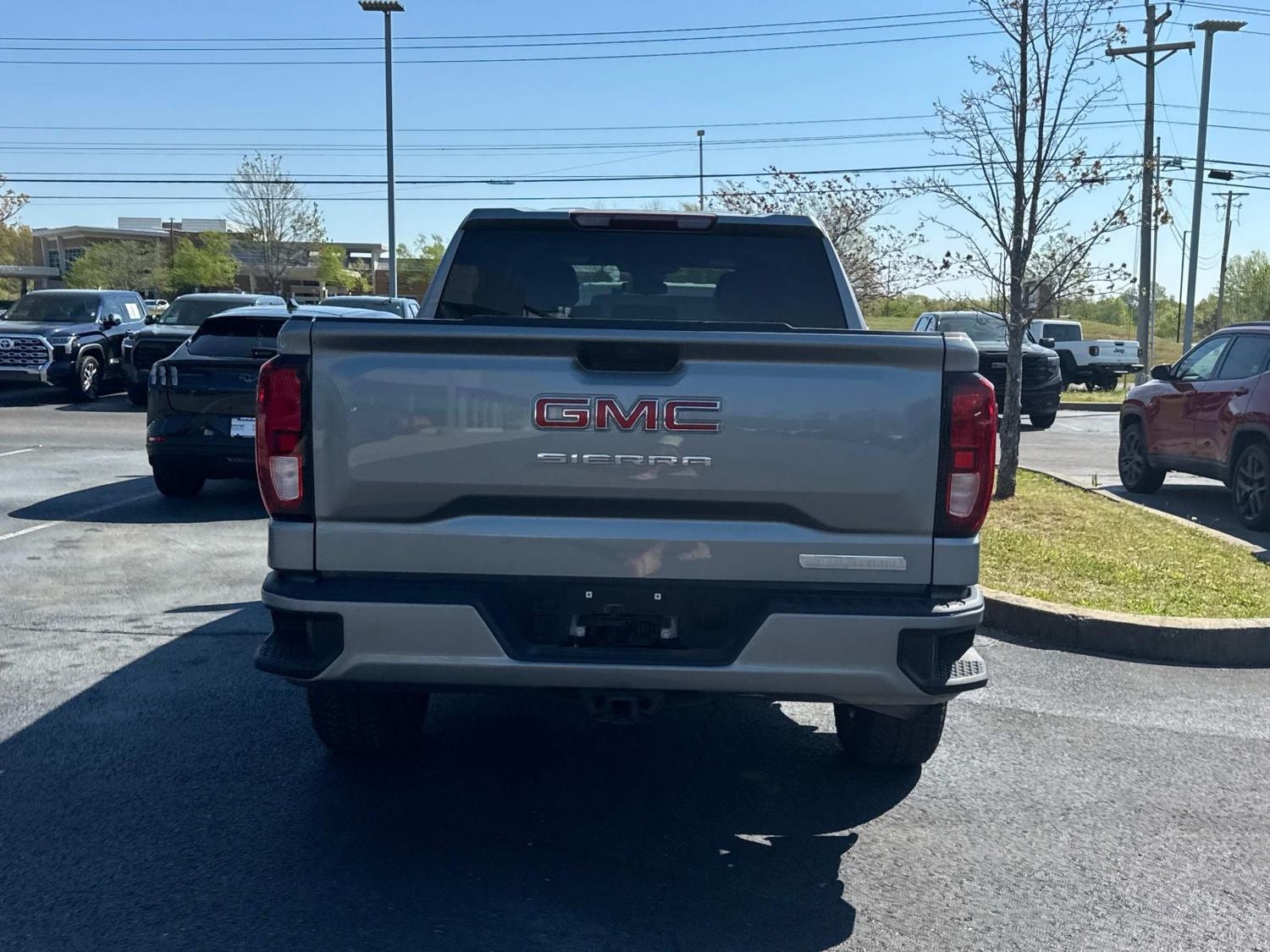 2024 GMC Sierra 1500 Elevation