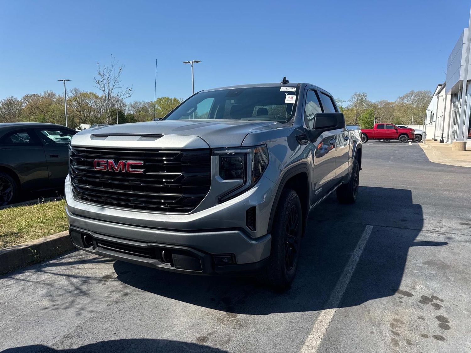 2024 GMC Sierra 1500 Elevation