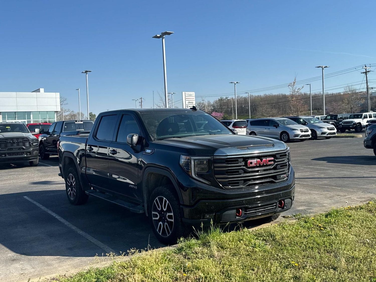 2024 GMC Sierra 1500 AT4