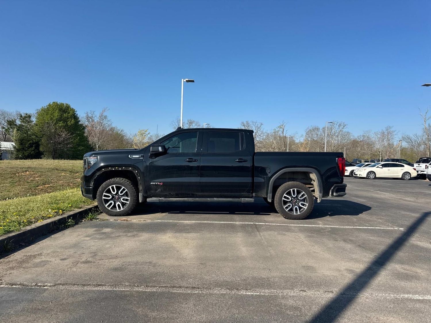 2024 GMC Sierra 1500 AT4