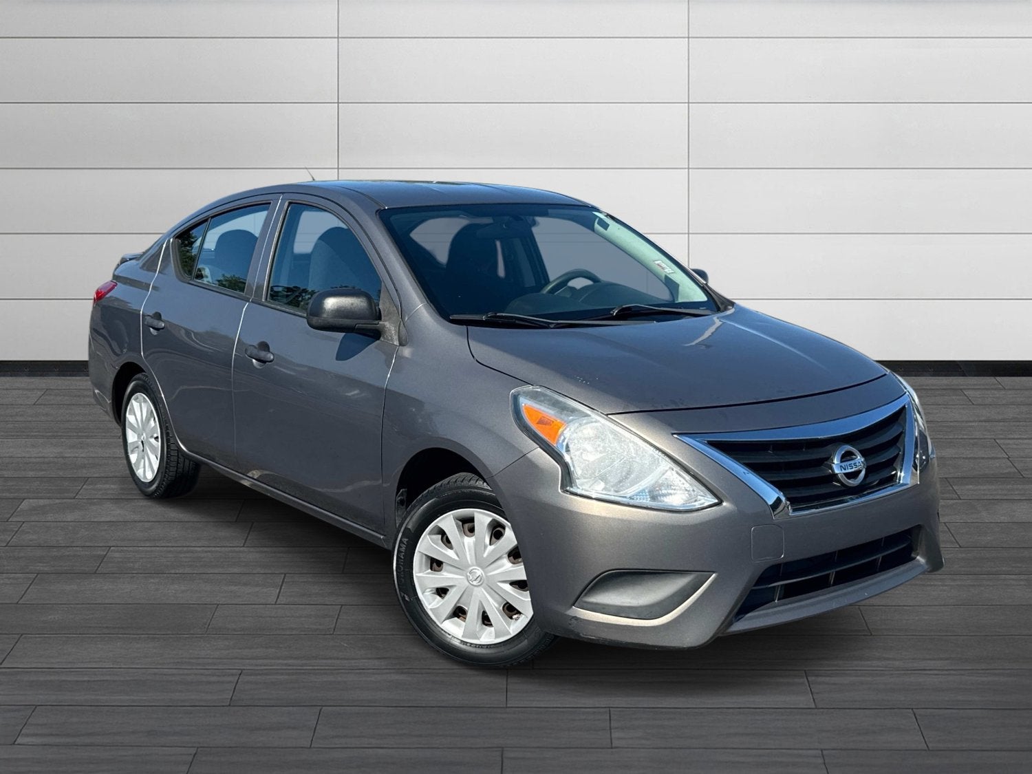 Used 2015 Nissan Versa Sedan S Plus with VIN 3N1CN7AP1FL833551 for sale in Dickson, TN