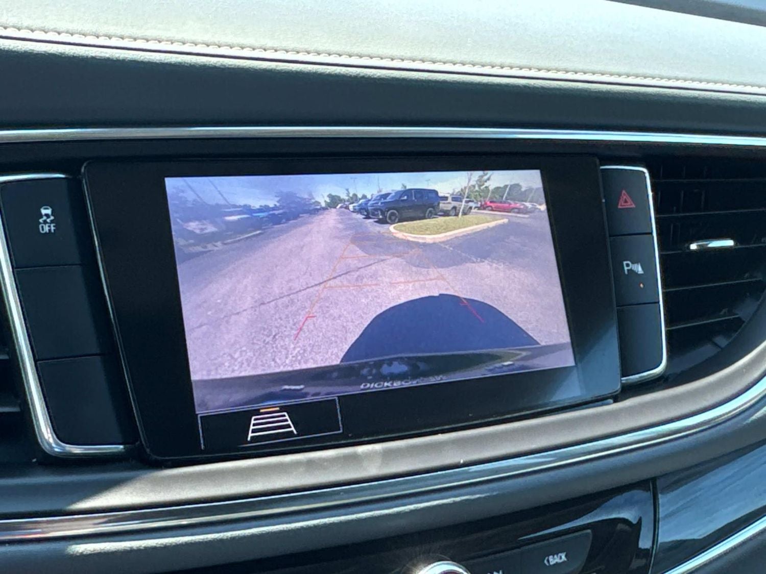 2021 Buick Enclave Essence