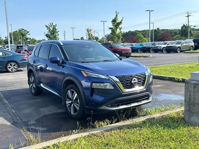 2022 Nissan Rogue SL